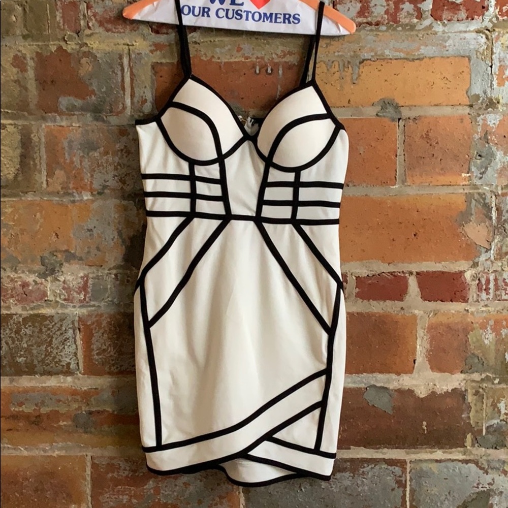 NWT White Bodycon Dress